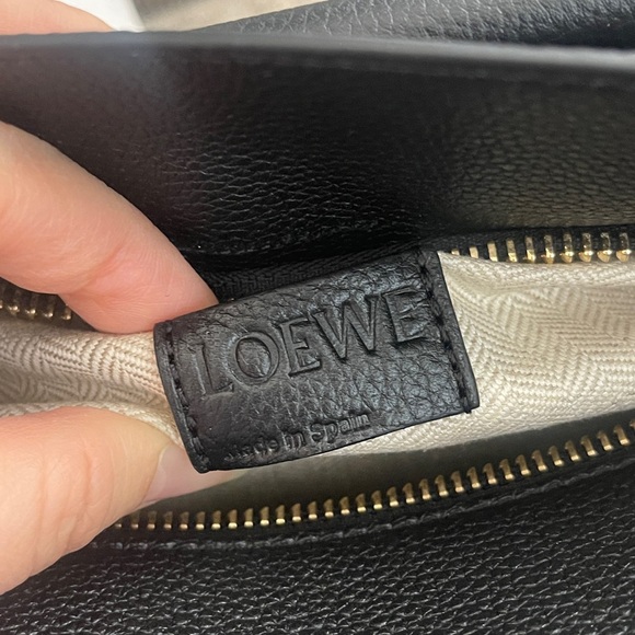 Loewe Puzzle Bag in Black Leather - Picture 10 of 11